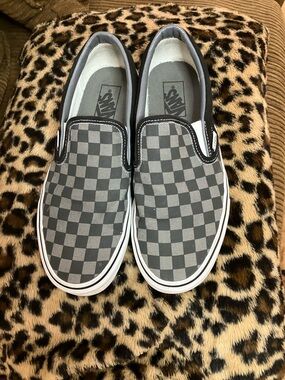 Vans Slip-On Checkerboard Canvas in Gray and Black